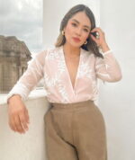 body-amelia-1