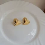 Aretes Amore
